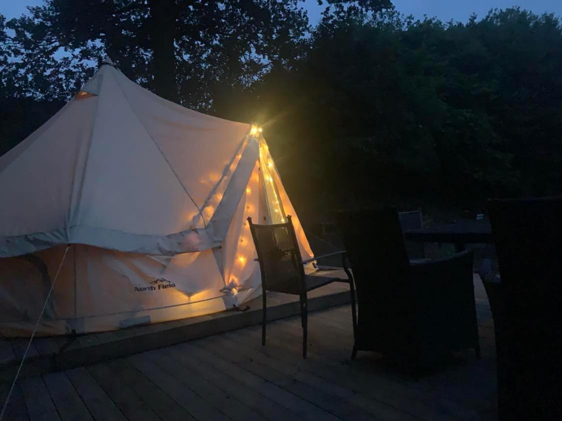 Hotel Glamping Mi Casa Tu Casadk Vissenbjerg Exterior foto